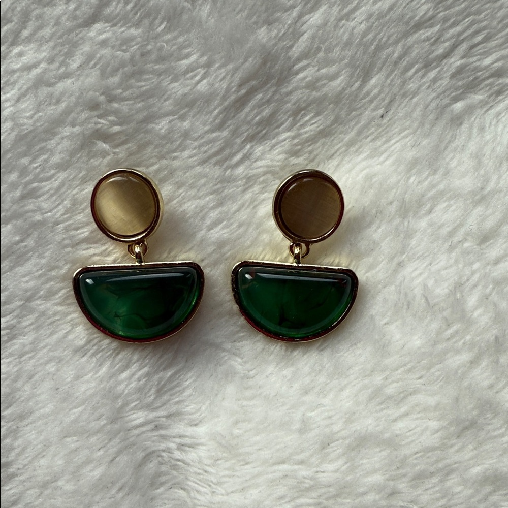 Elegant Green and Gold Earrings